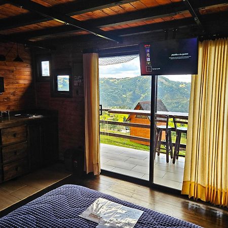 Glamping Hakuna Matata มอนกี ภายนอก รูปภาพ